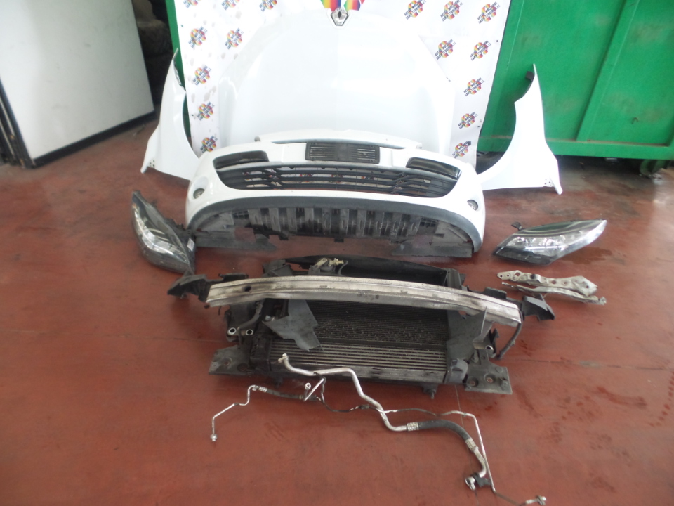 RIVESTIMENTO ANT. INT. RENAULT MEGANE 3A SERIE (10/08>)