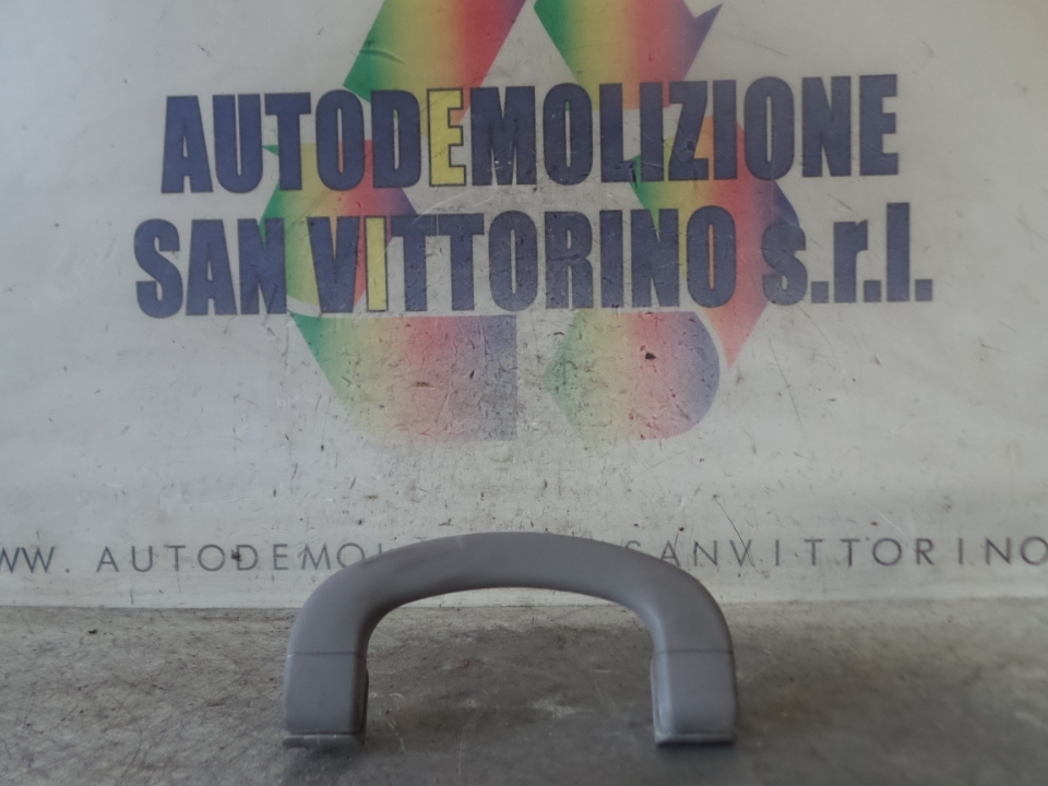 MANIGLIA INT. ANT. TETTO C/AMBIENTE INTERNO SPECIFICO 1 ALFA ROMEO GIULIETTA (5Y) (08/13>)