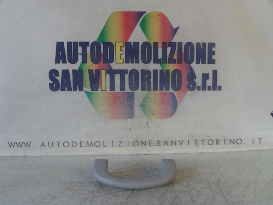MANIGLIA INT. ANT. TETTO FIAT DOBLO (3V) (11/09>)
